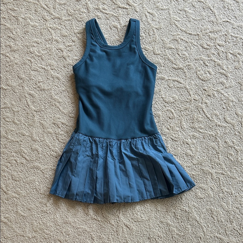 Blue Sleeveless Dress with Pleated Skirt